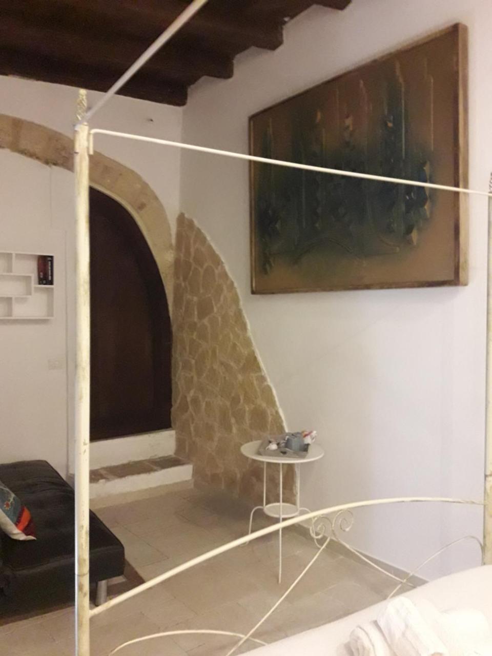 Affittacamere Abbazia Degli Svevi Self Check In Bari